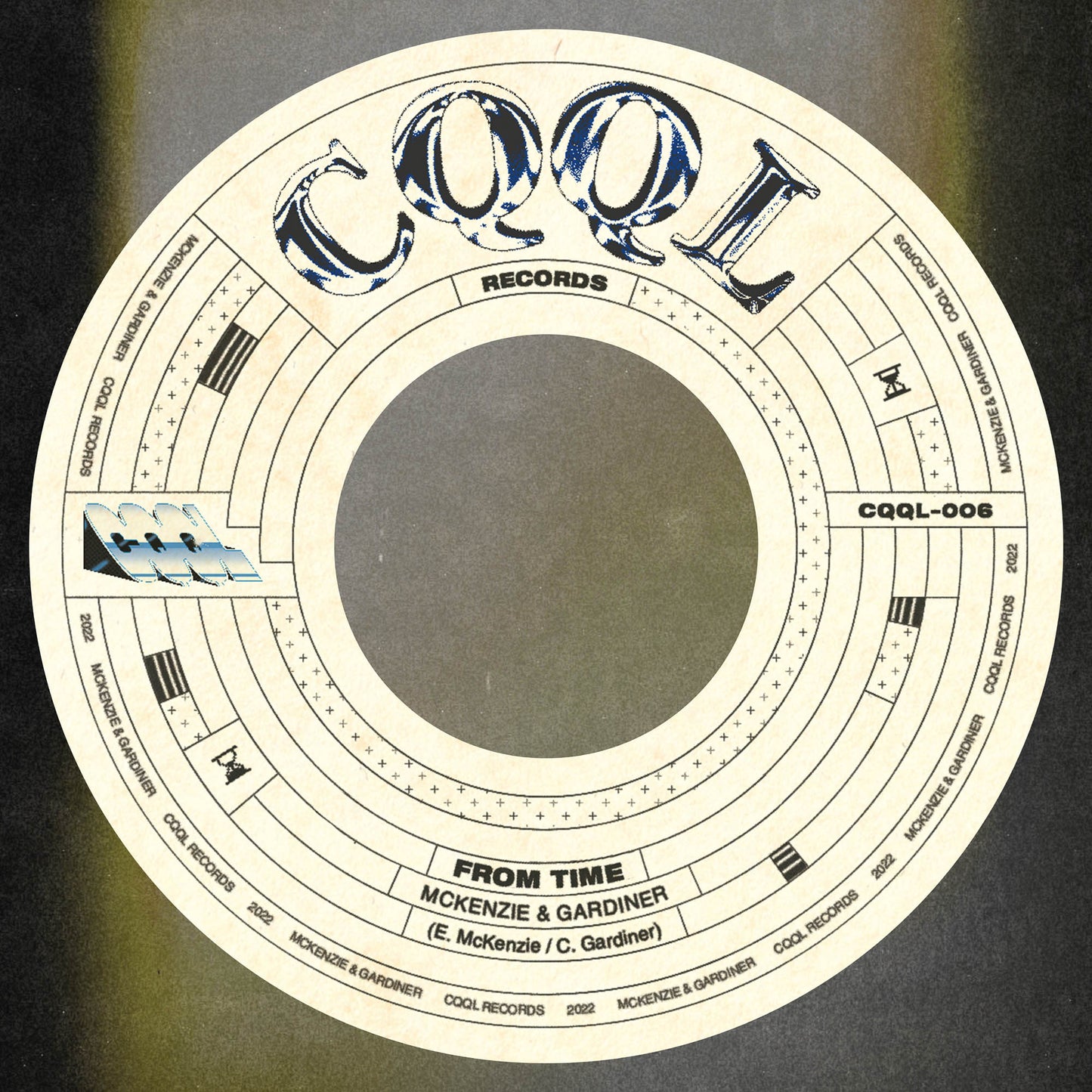 Round label with 'CQQL Records' branding on a dark background
